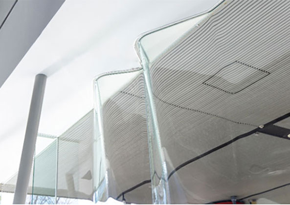 特集:技術研究所本館:「3Dガラススクリーン構法」実装で広がる外装デザインの可能性